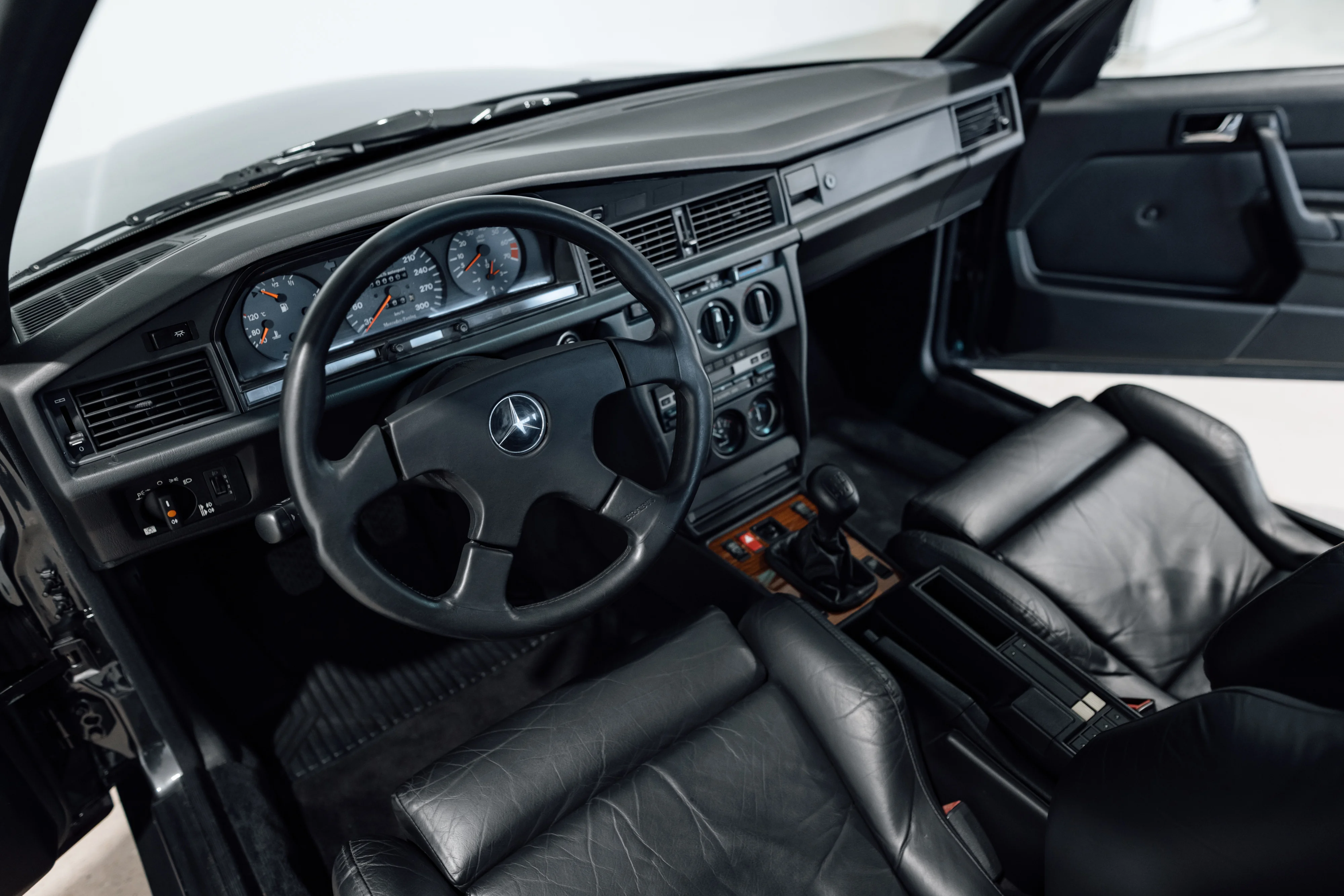 Mercedes-Benz 190E 3.6 Brabus